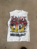 Member only sleeveless Vshirt